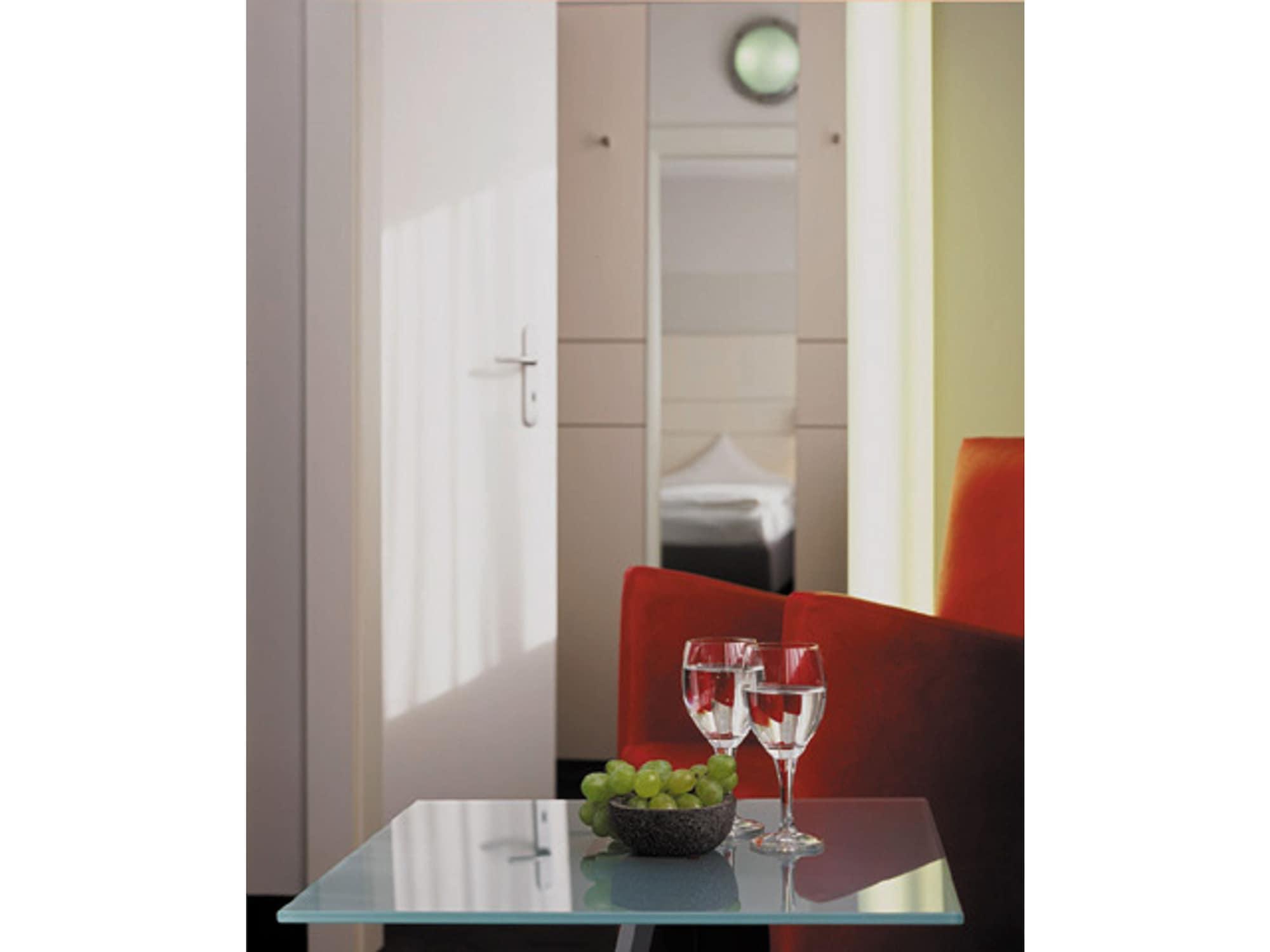 Ferrotel Duisburg - Partner Of Sorat Hotels Bagian luar foto