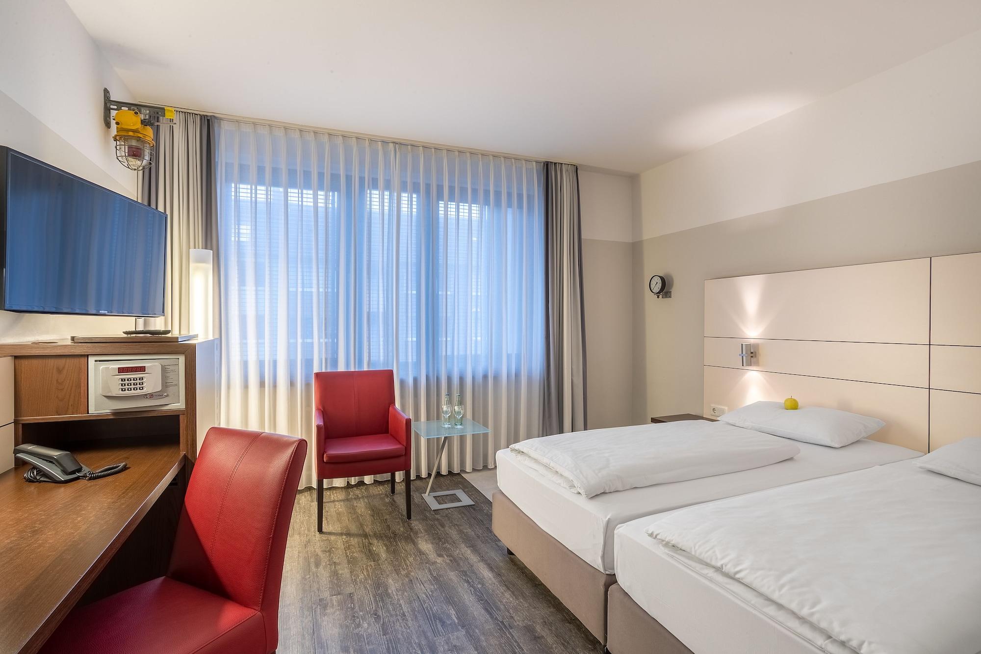 Ferrotel Duisburg - Partner Of Sorat Hotels Bagian luar foto