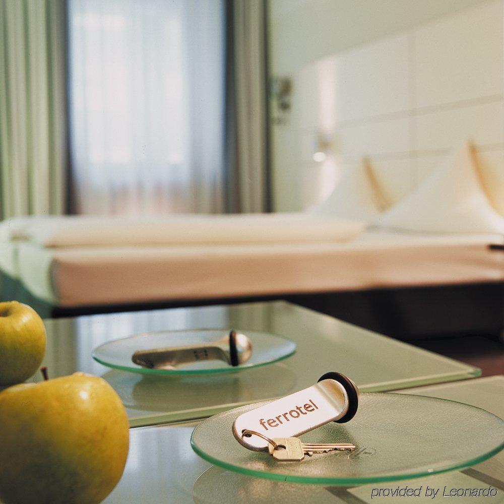 Ferrotel Duisburg - Partner Of Sorat Hotels Bagian luar foto